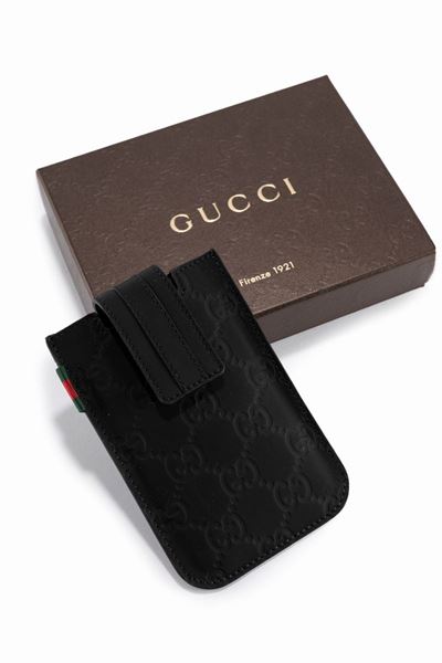 Porta cellulare in pelle logata nera, con scatola