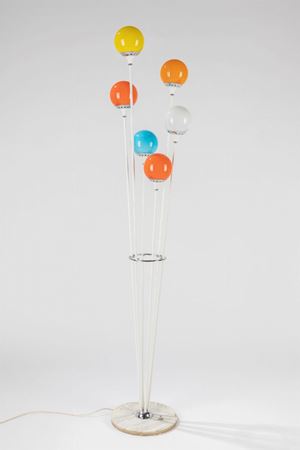 Floor lamp