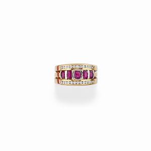 Anello con rubini e diamanti