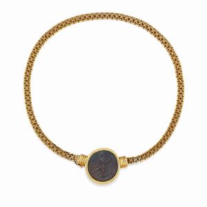 Collana con moneta