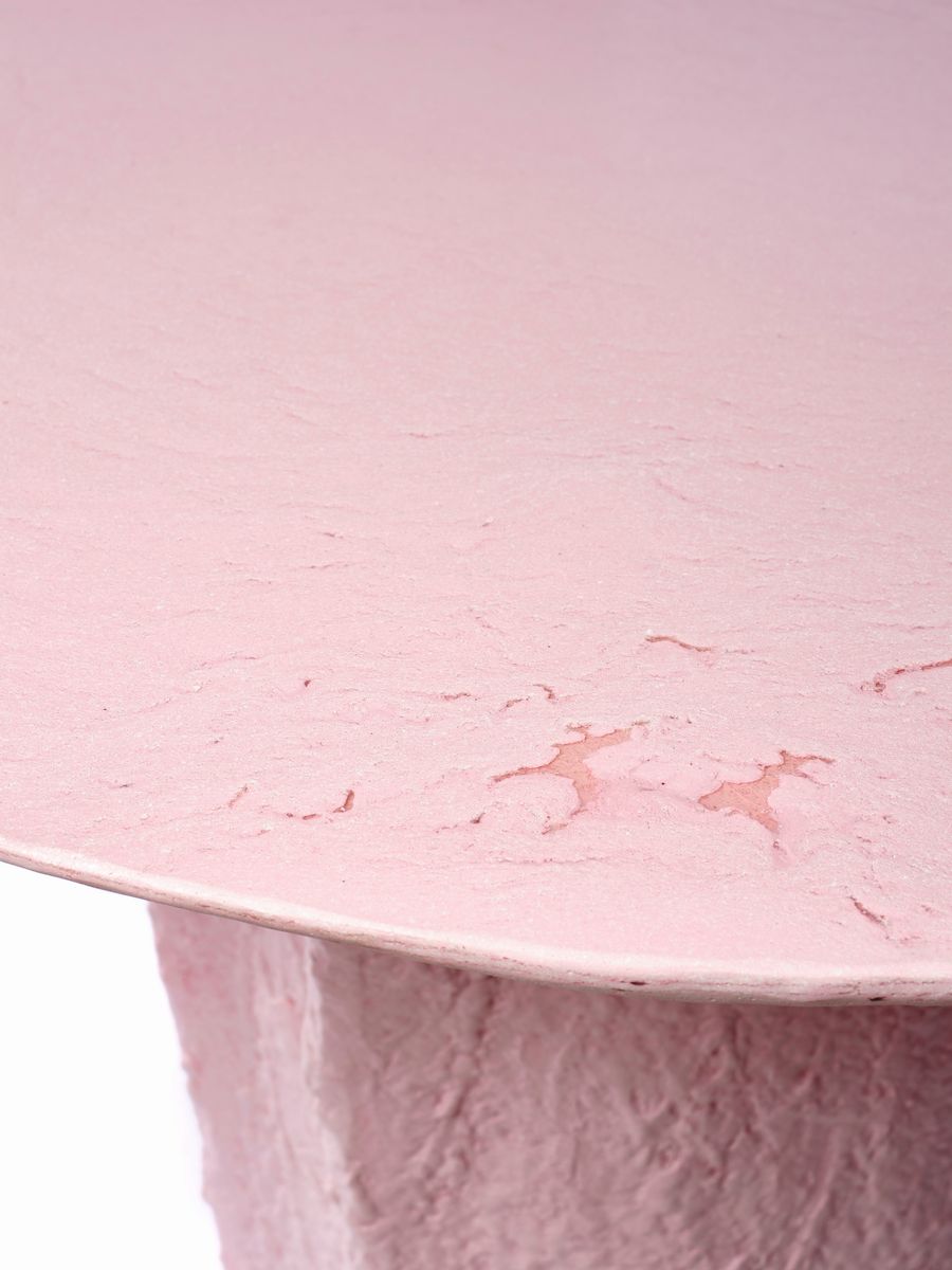 Giovanni Minelli - Table