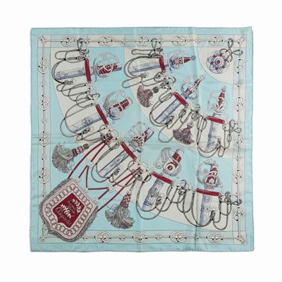 Julie Abadie, Foulard Cliquetis, 1972, fondo azzurro chiaro