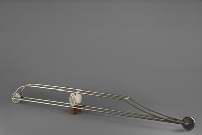 Frame-vehicle prototype, 1972, tecnica mista (acciaio, ottone, gomma, mogano)
