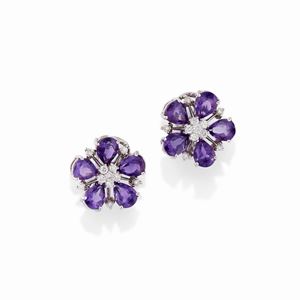 A 18K white gold with amethysts and diamond earrings, with Jm Créations Genève box