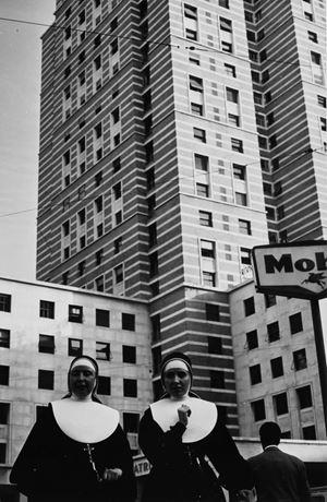 Genova, Piazza Dante