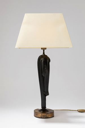 Table lamp