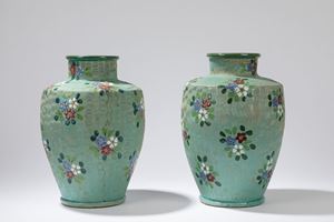 Pair of vases
