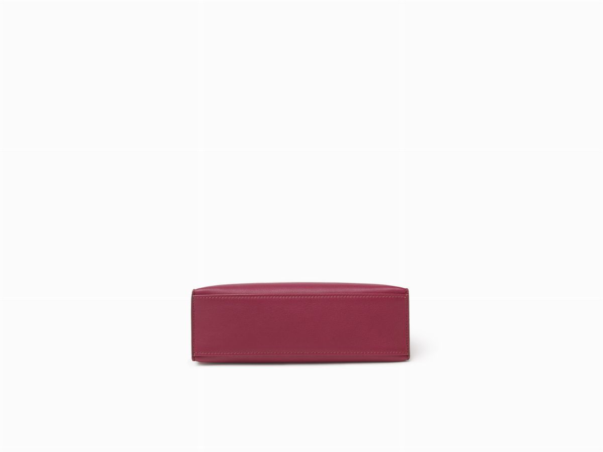 Hermès - Kelly Mini Pochette, pelle swift rosso rubino con dettagli in palladio, 22 cm, 2011