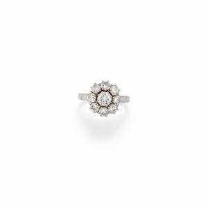 A 18K white gold and diamond ring