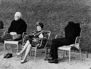 French Sitting