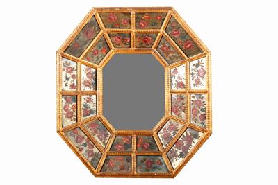 Specchiera ottagonale in legno con specchi decorati a motivi floreali, XIX secolo