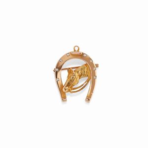 A 18K yellow gold and diamonds pendant-brooch, England, 20th century