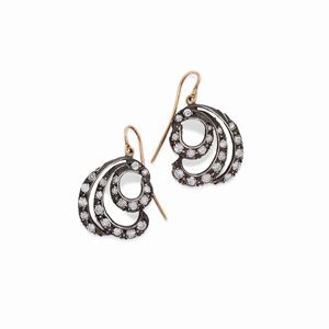 A 18K yellow gold, silver and diamond earrings, 19th century