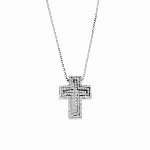  - A 18K white gold and zircons necklace