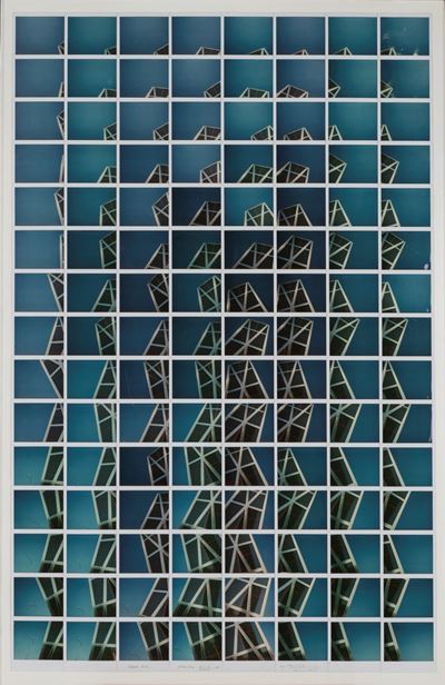 Torre Kio, Madrid, 2005, 120 polaroid montate a mosaico