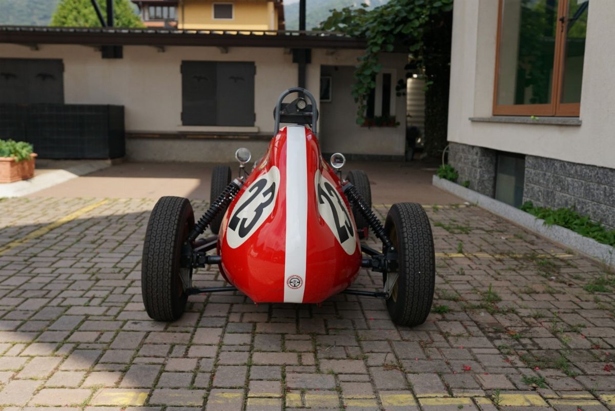 100 Formula Junior (elva)