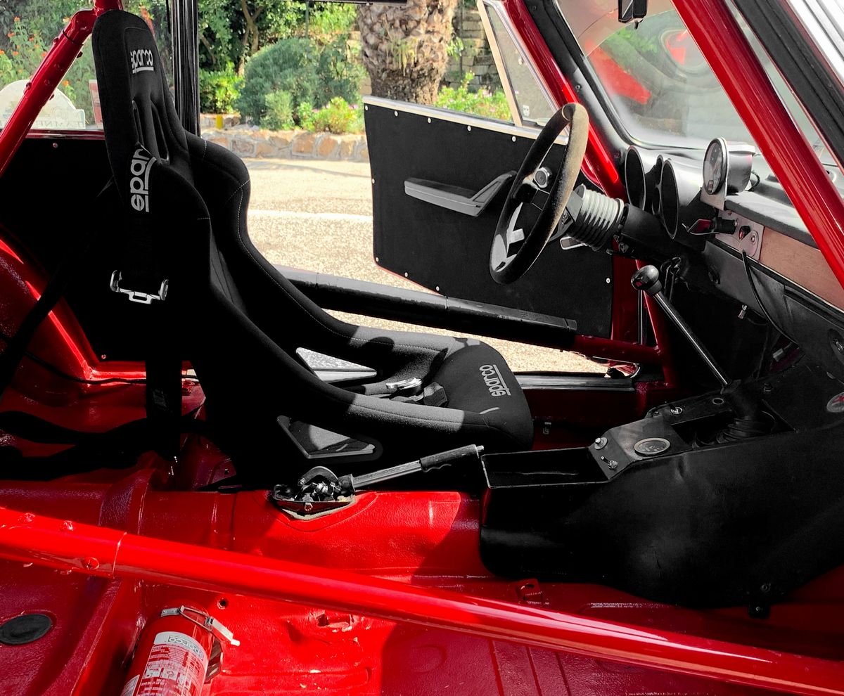 Alfa Romeo - 2000 Gt Veloce (bertone)