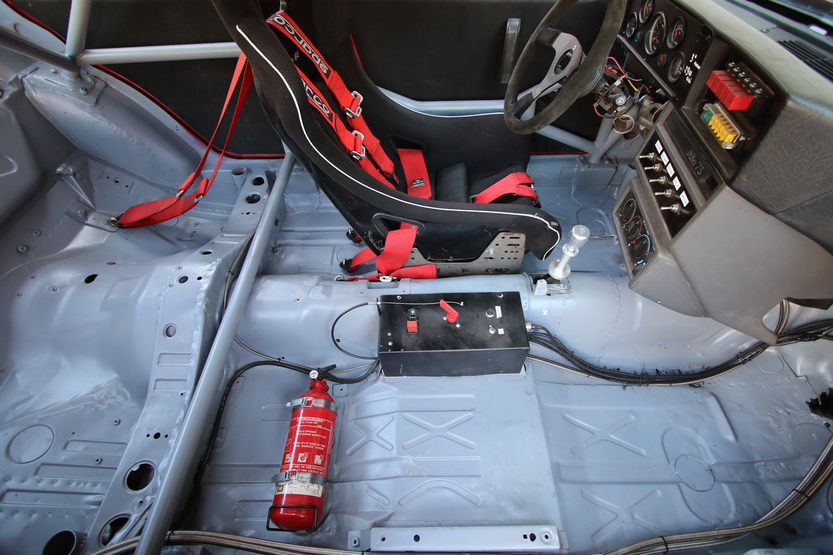 Alfa Romeo - 75 2.5 V6