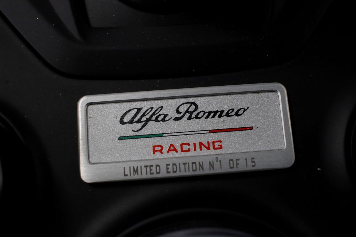 Alfa Romeo - Stelvio Q Racing