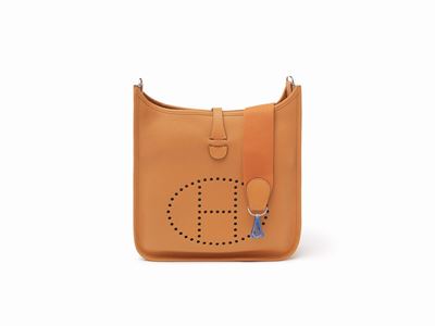Borsa Evelyne 29 cm, pelle taurillon clemence arancione, 2012
