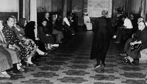 Verrà la morte e avrà i tuoi occhi