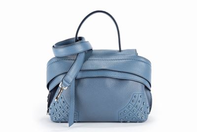 Borsa Wave, in pelle color carta da zucchero con tracolla staccabile