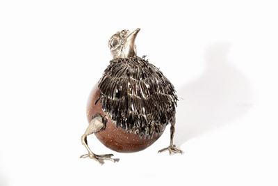 Porta bon bon a forma di uccello Kiwi, argento e guscio di noce di cocco, secolo XX