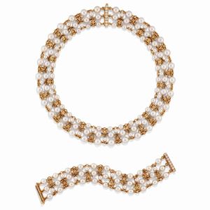 A 18K yellow gold, diamond and cultured pearls demi parure, Mikimoto