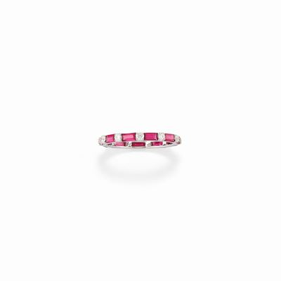 Anello con Rubini e Diamanti