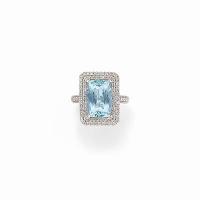Anello con Acquamarina e Diamanti