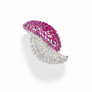 Bracciale con rubini e diamanti