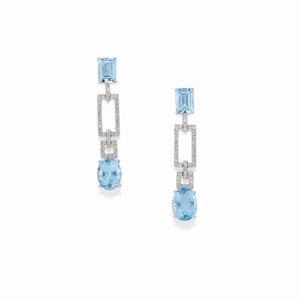  - A 18K white gold, aquamarine and diamond earrings