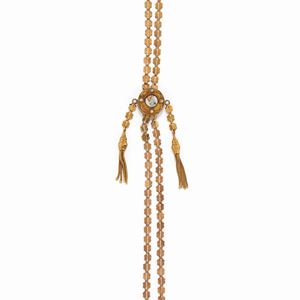 A 9K yellow gold necklace