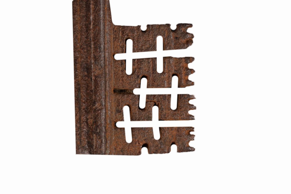 Set di sei antiche chiavi in ferro e bronzo, Venezia, fine XVI - inizio XVII secolo