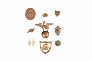  - Lot consisting of ten small ancient bronze objects