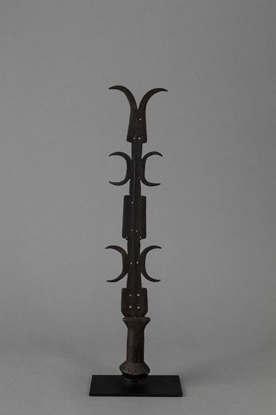 Konda, Coltello Moneta, Congo Kinshasa, h 45 cm
