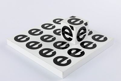 Eè N°2 della Serie Fonemi Plastici