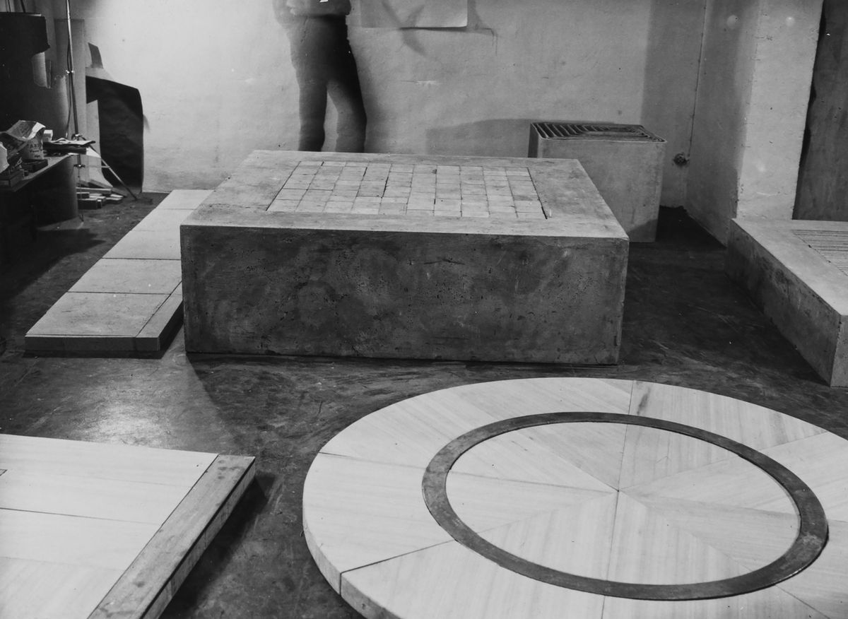Alighiero Boetti (rif.) - Lotto Composto da 12 Stampe Vintage alla Gelatina ai Sali D'argento