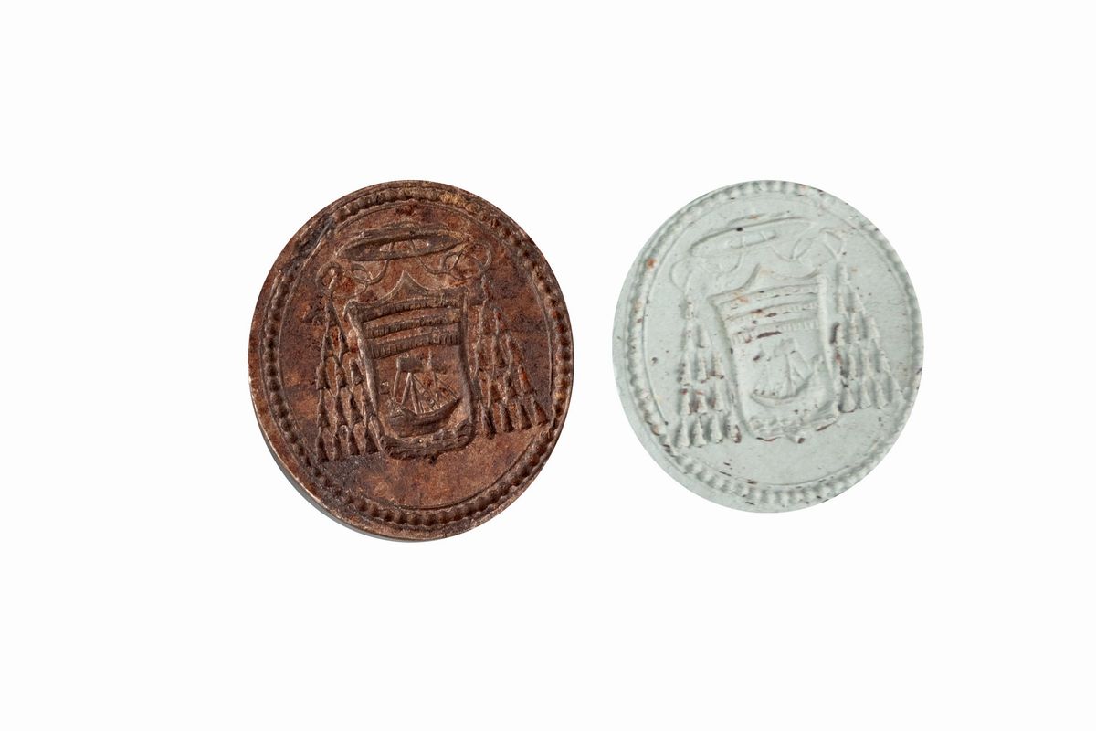 Sigilli in ferro con stemmi cardinalizi, secoli XVII - XVIII