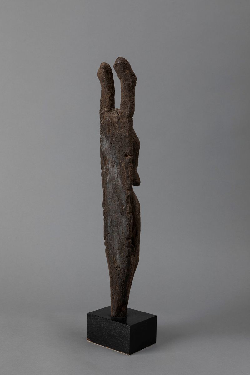 TELLEM, Figura rituale in legno duro, h 42,3 cm