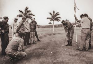 Fidel playing golf