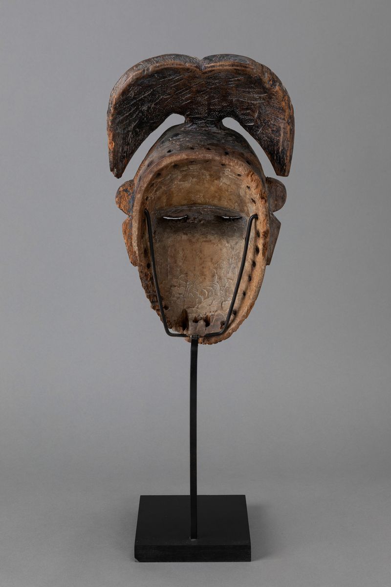 Maschera Djimini, legno duro con decorazioni policrome