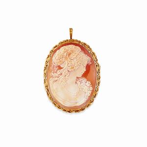 Pendente-spilla con cammeo