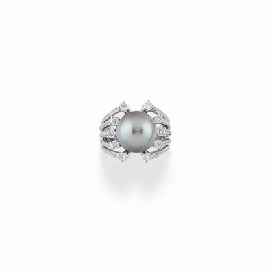 Anello con Diamanti e Perla