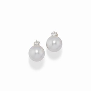 A 18K two-color gold, cultured pearl and diamond earrings