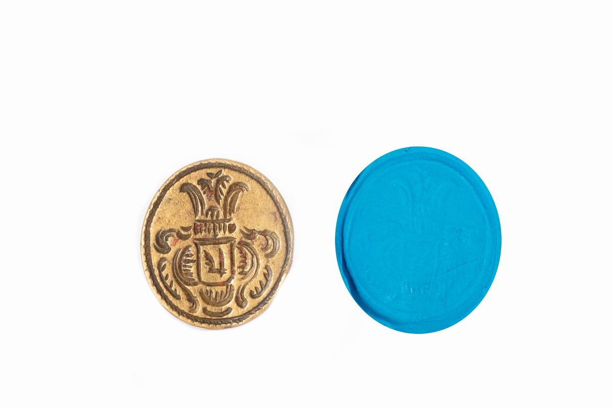 Cinque sigilli a pendente in bronzo con stemmi nobiliari, secolo XVIII