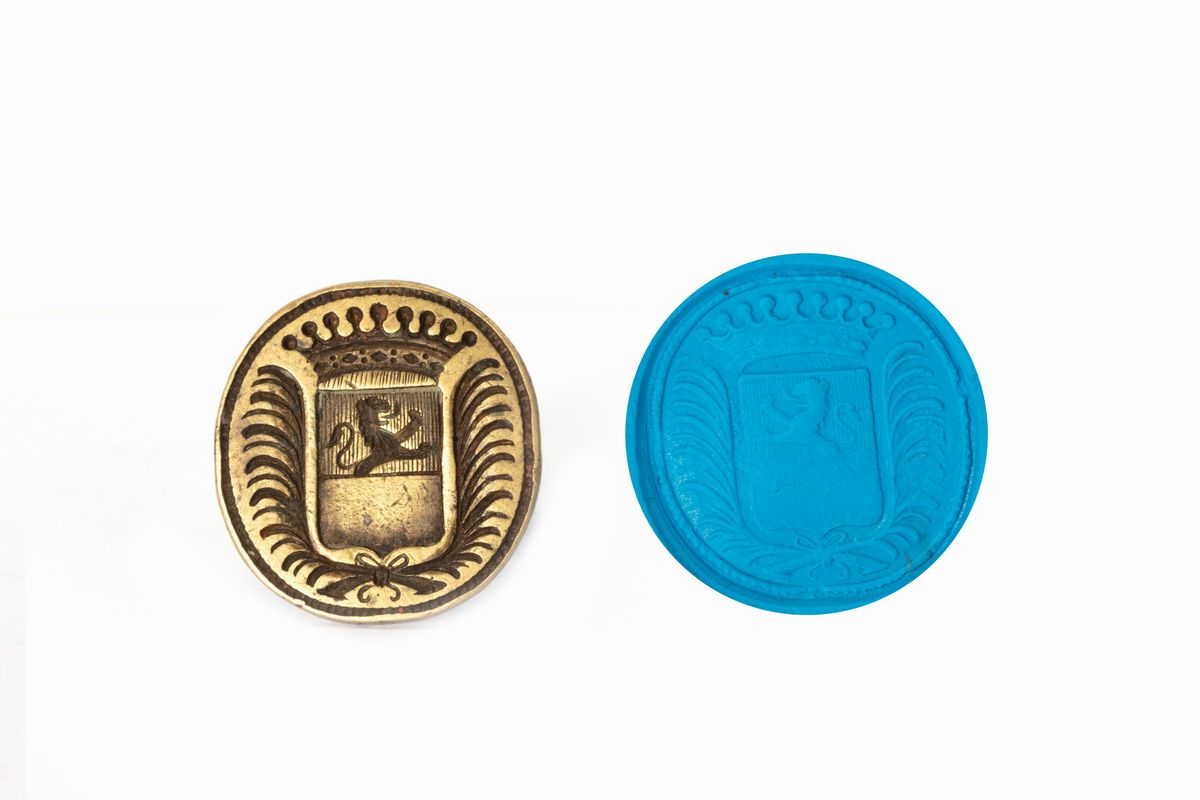 Lotto Composto da Quattro Antichi Sigilli, di Cui Tre in Bronzo e uno in Argento e Ferro, con Ste...
