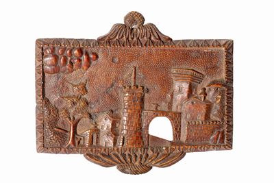 Formella in legno di bosso con bassorilievo raffigurante città fortificata, secoli XIV - XV
