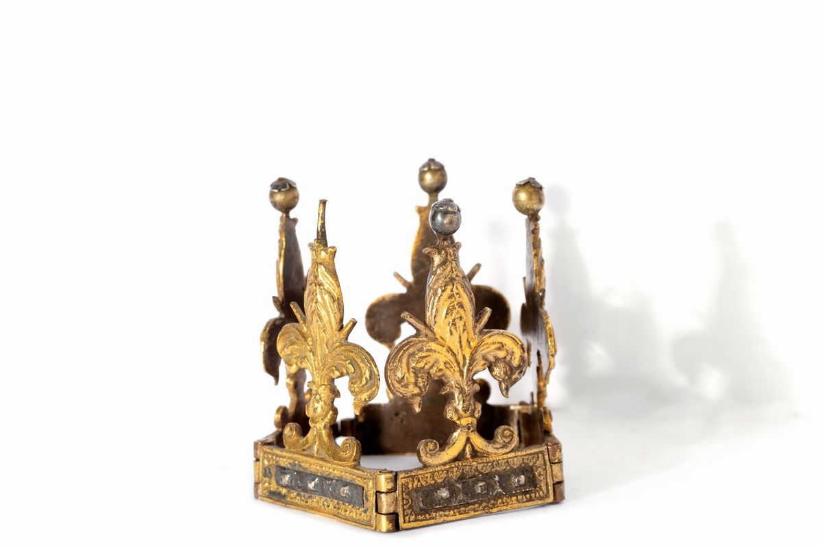 Corona in Argento e Bronzo Dorato, con Gigli (non Completa), Secolo XV