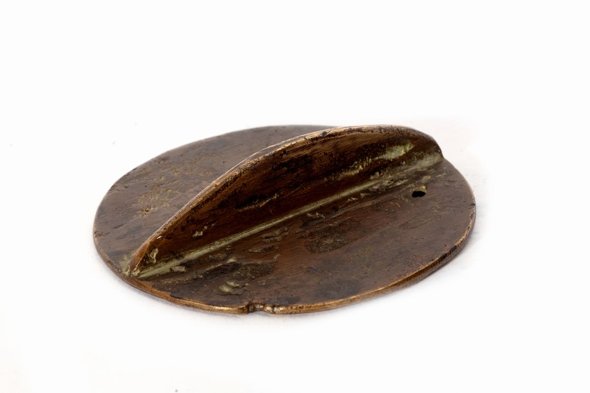 Sigillo circolare in bronzo con stemma nobiliare e iscrizione, secoli XIV - XV
